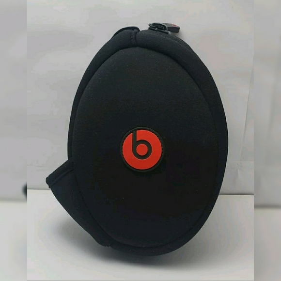 BEATS CASE HEADPHONES - Picture 1 of 5